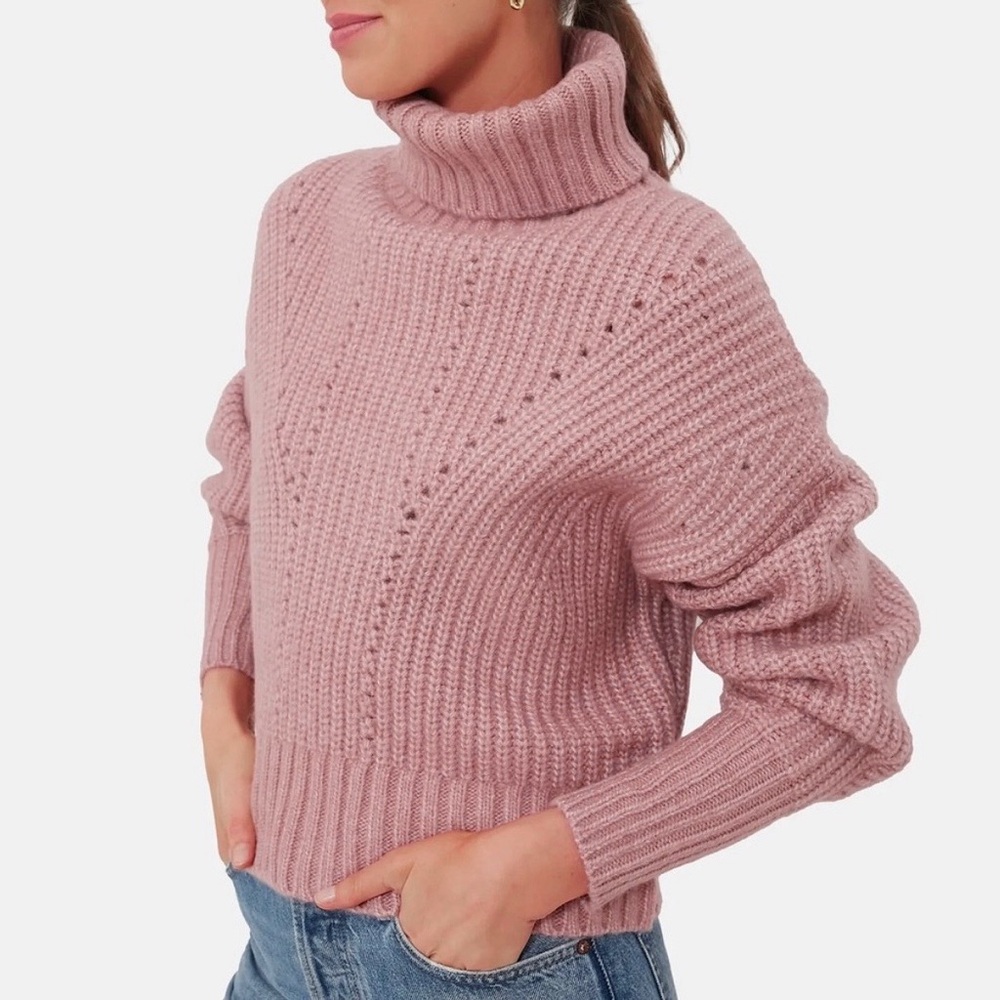 Varley Pink Ribbed Knit Turtleneck Sweater